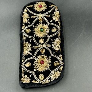 Zardozi Embroidered Black and Gold Sunglasses Case